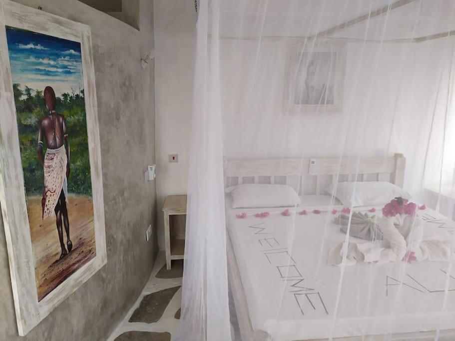 Twiga House Resort Piscina ☆☆☆☆☆ Pearl Beach Watamu Exterior foto